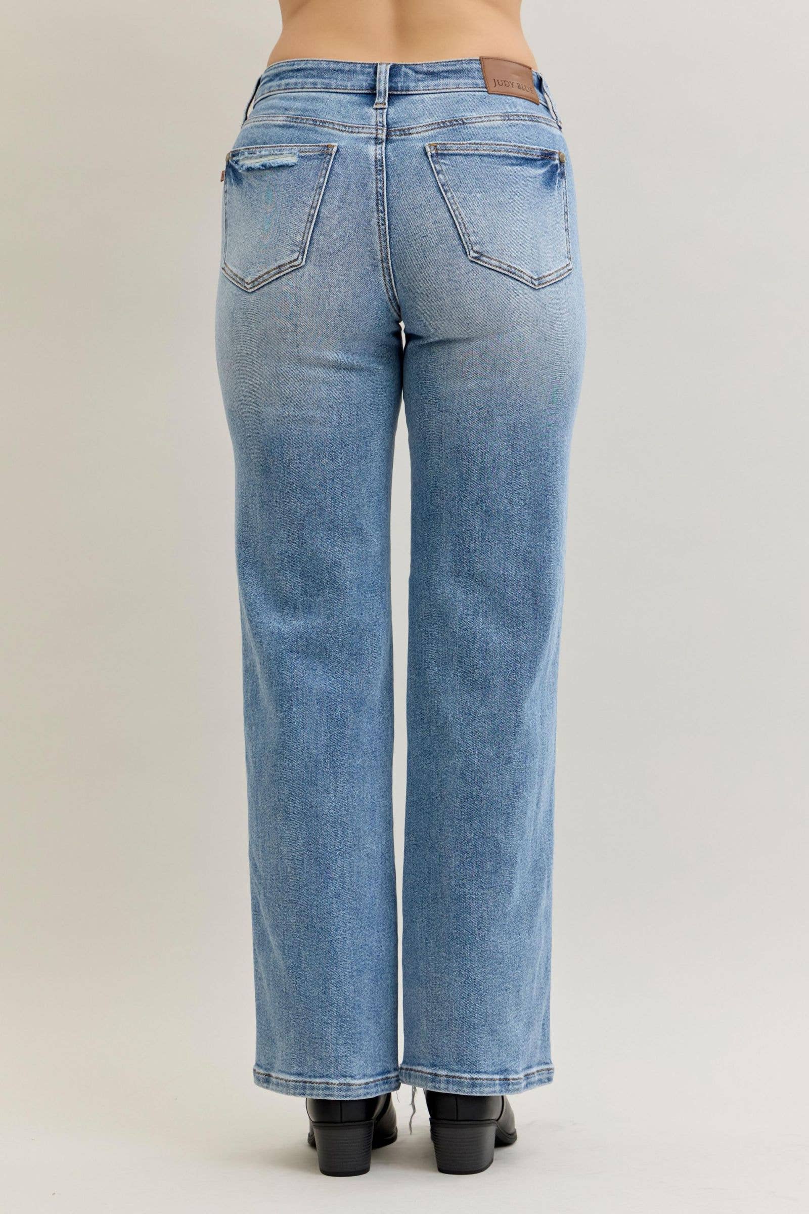 The Kennedi Vintage Magic Straight Jeans